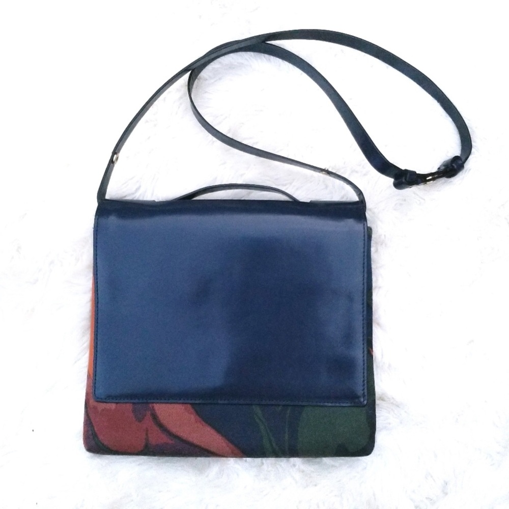 KATE SPADE SATURDAY CROSSBODY, VERY UNUSUAL, EUC